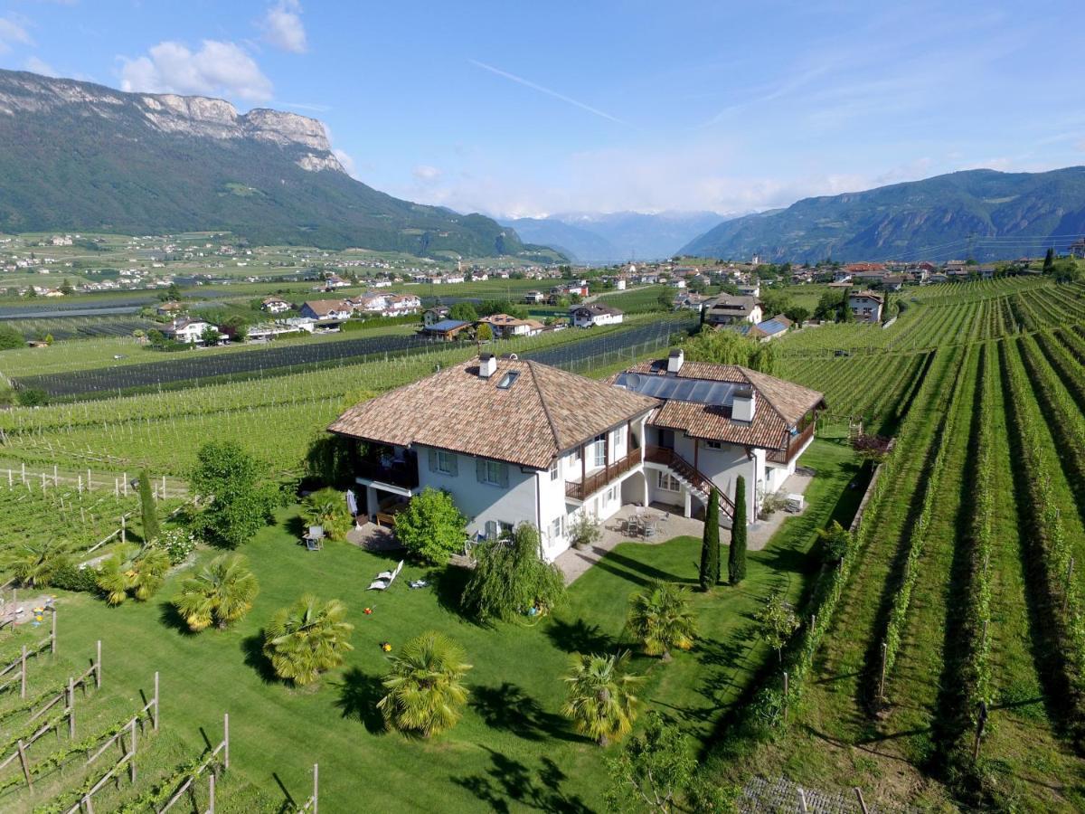 Weinhof Mumelter Apartment Appiano Sulla Strada Del Vino Exterior foto